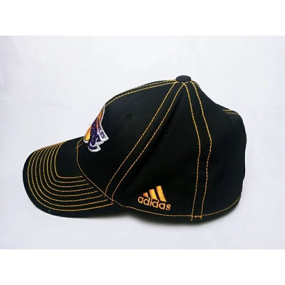 LAKERS Adidas Men's Hat / Cap Size L/XL Stretch Fit Black/White Nice Condition